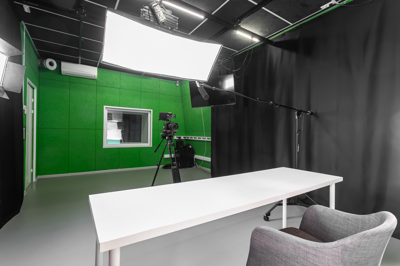Фотография интерьера помещении Грин Royal Flush Studio